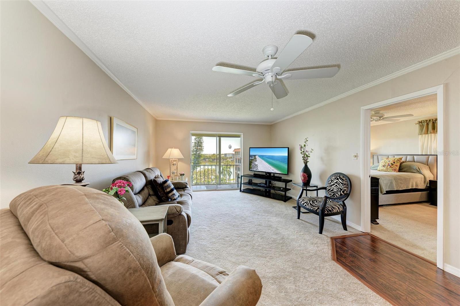 Image 13 of 45 For 3839 Lake Bayshore Drive H516