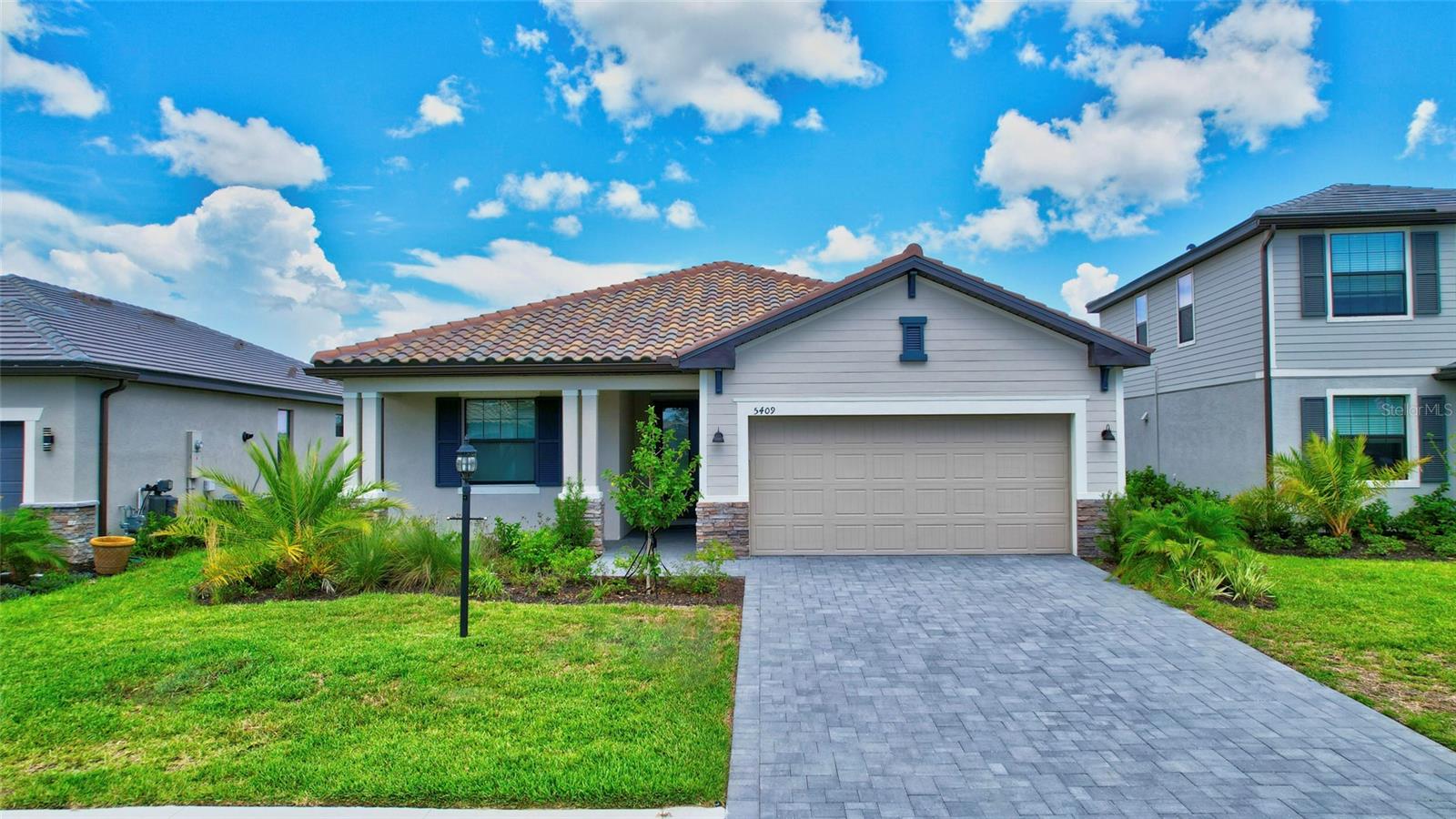Image 24 of 65 For 5409 Coral Reef Way