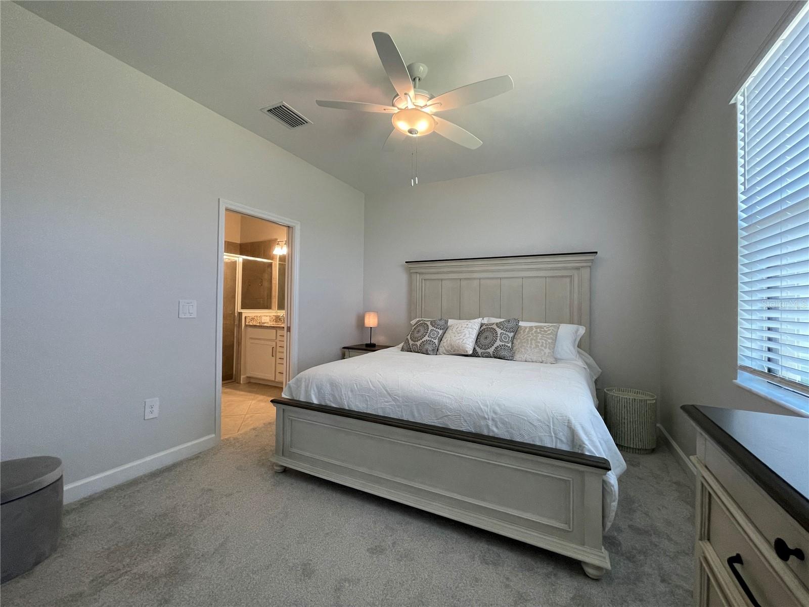 Listing photo id 30 for 15950 Clear Skies Place
