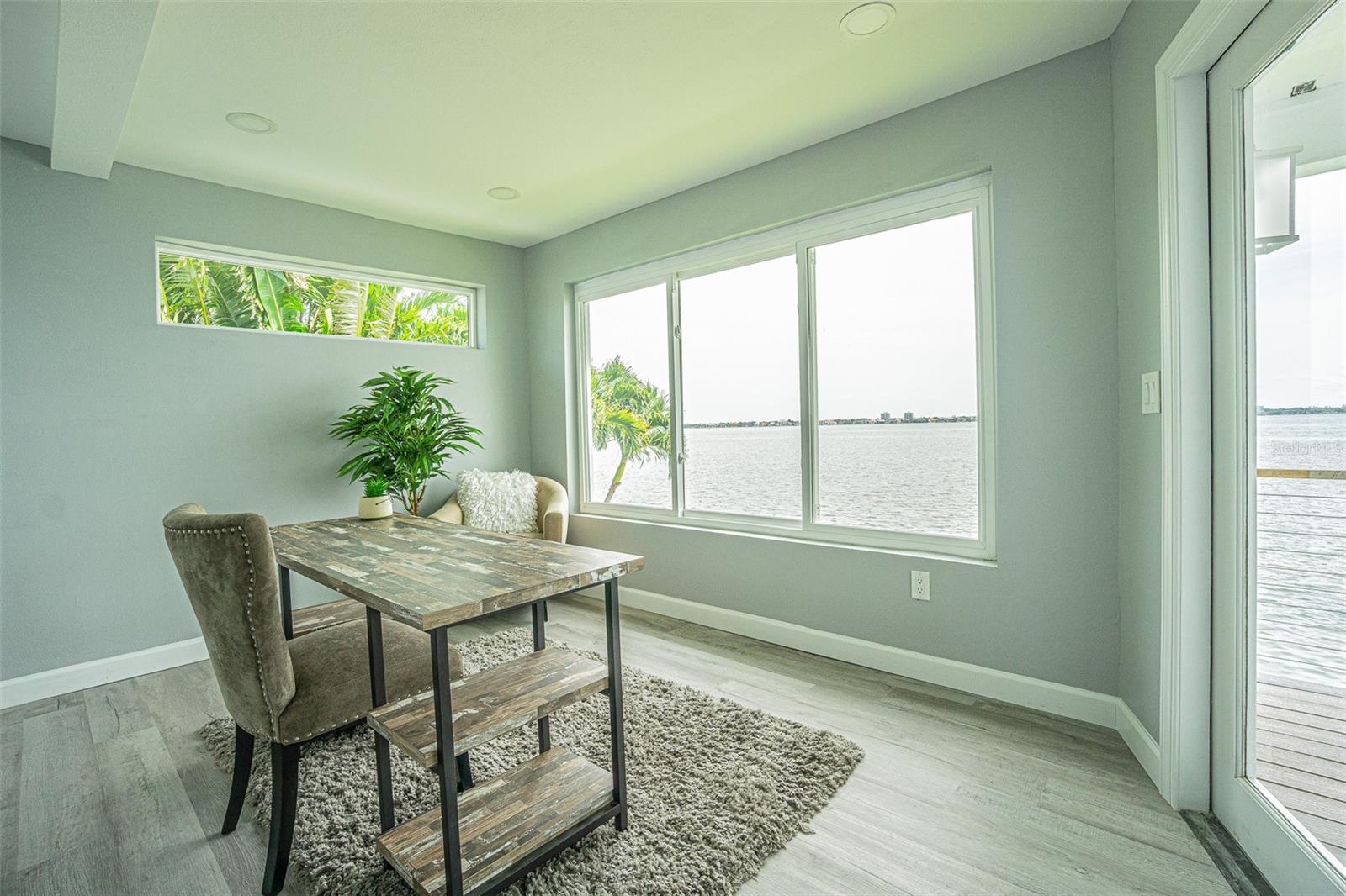 Listing photo id 25 for 970 Boca Ciega Isle Drive