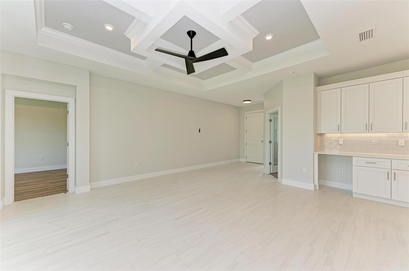Image 11 of 43 For 8380 Malcolm Avenue