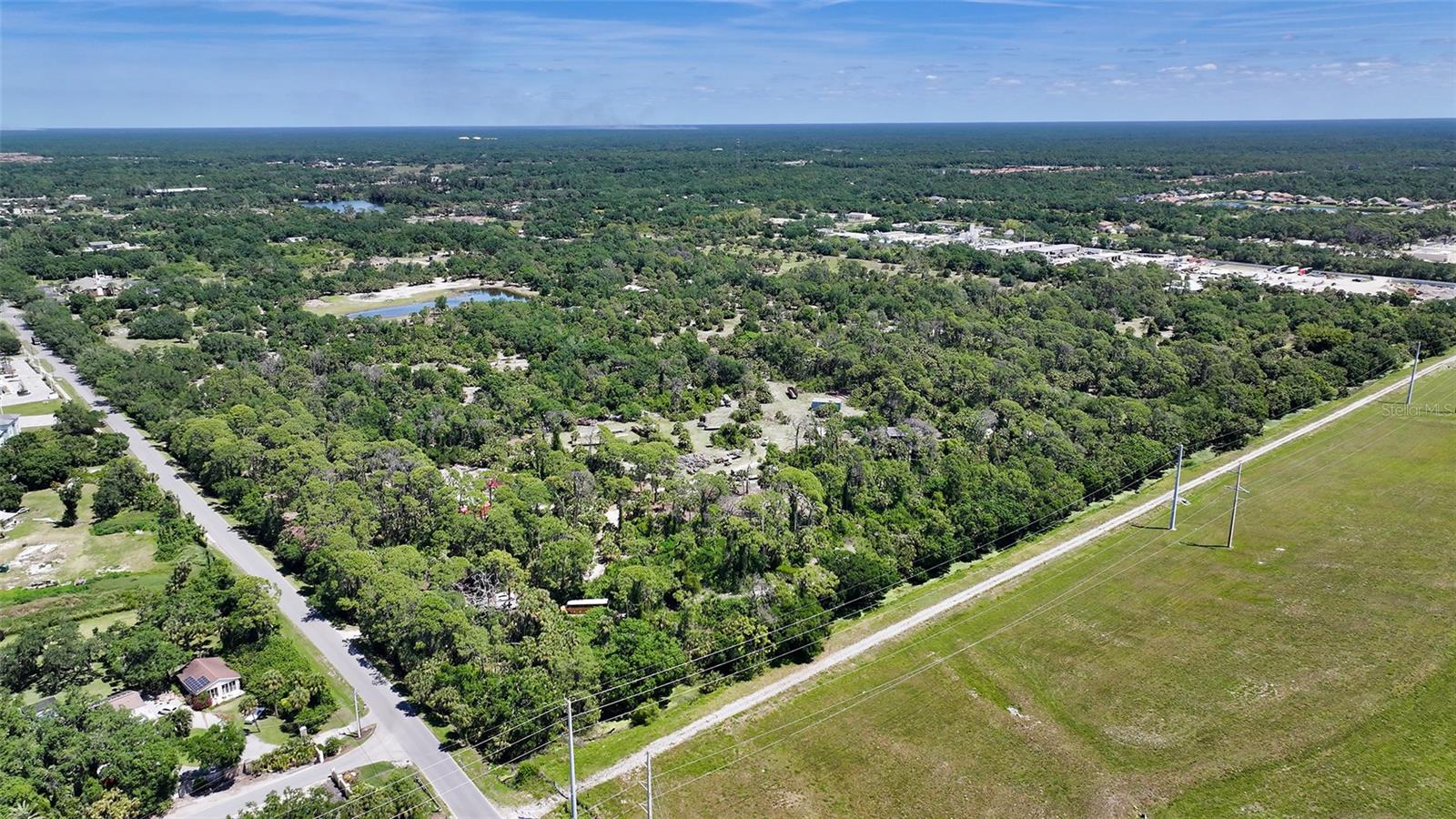 Image 10 of 15 For 400 S Havana Rd