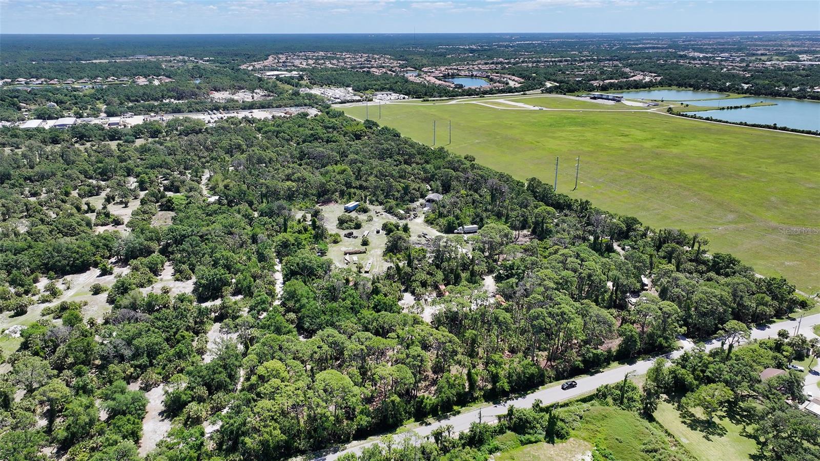 Image 2 of 15 For 400 S Havana Rd
