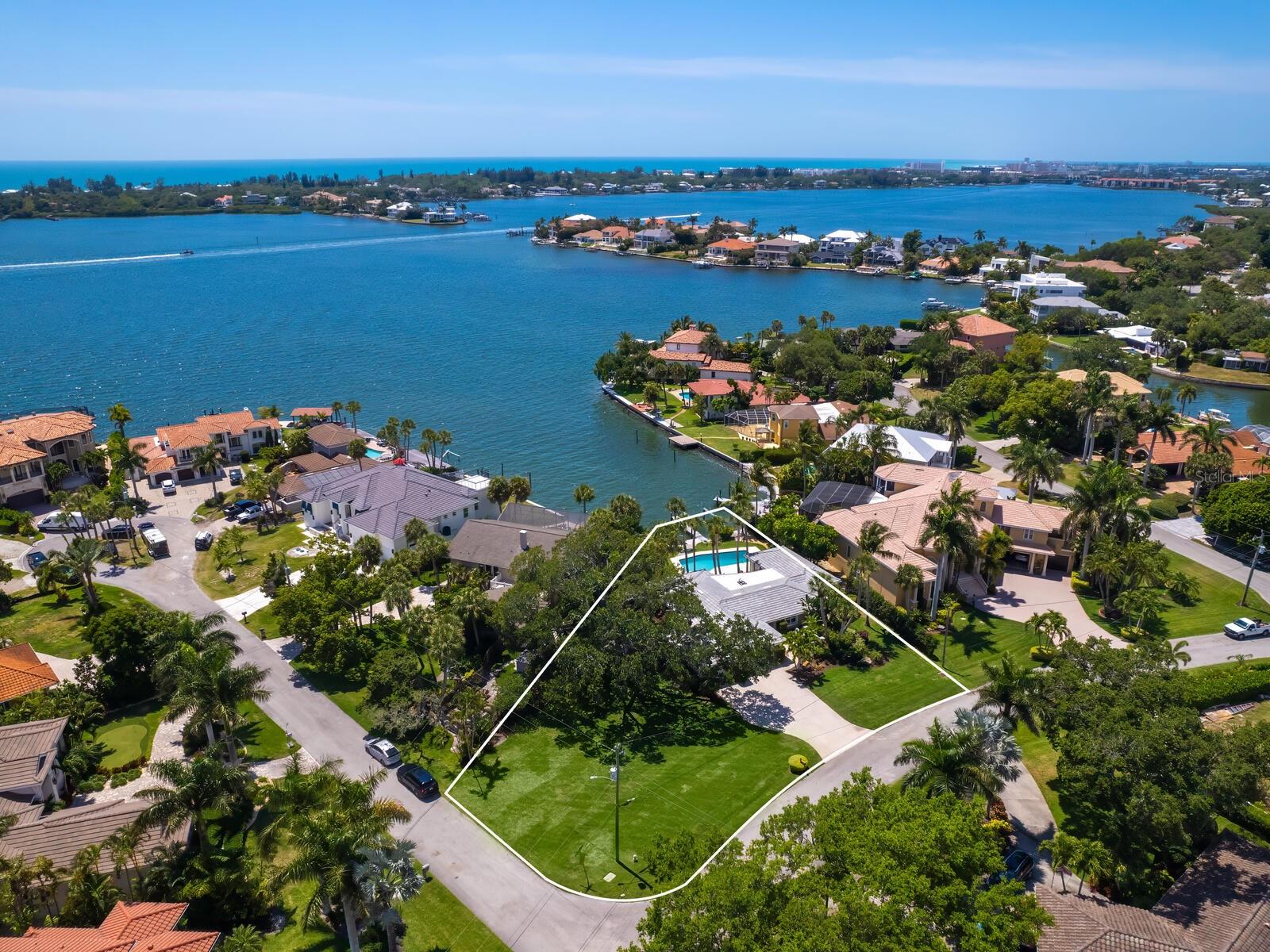 Details for 7614 Peninsular Drive, SARASOTA, FL 34231