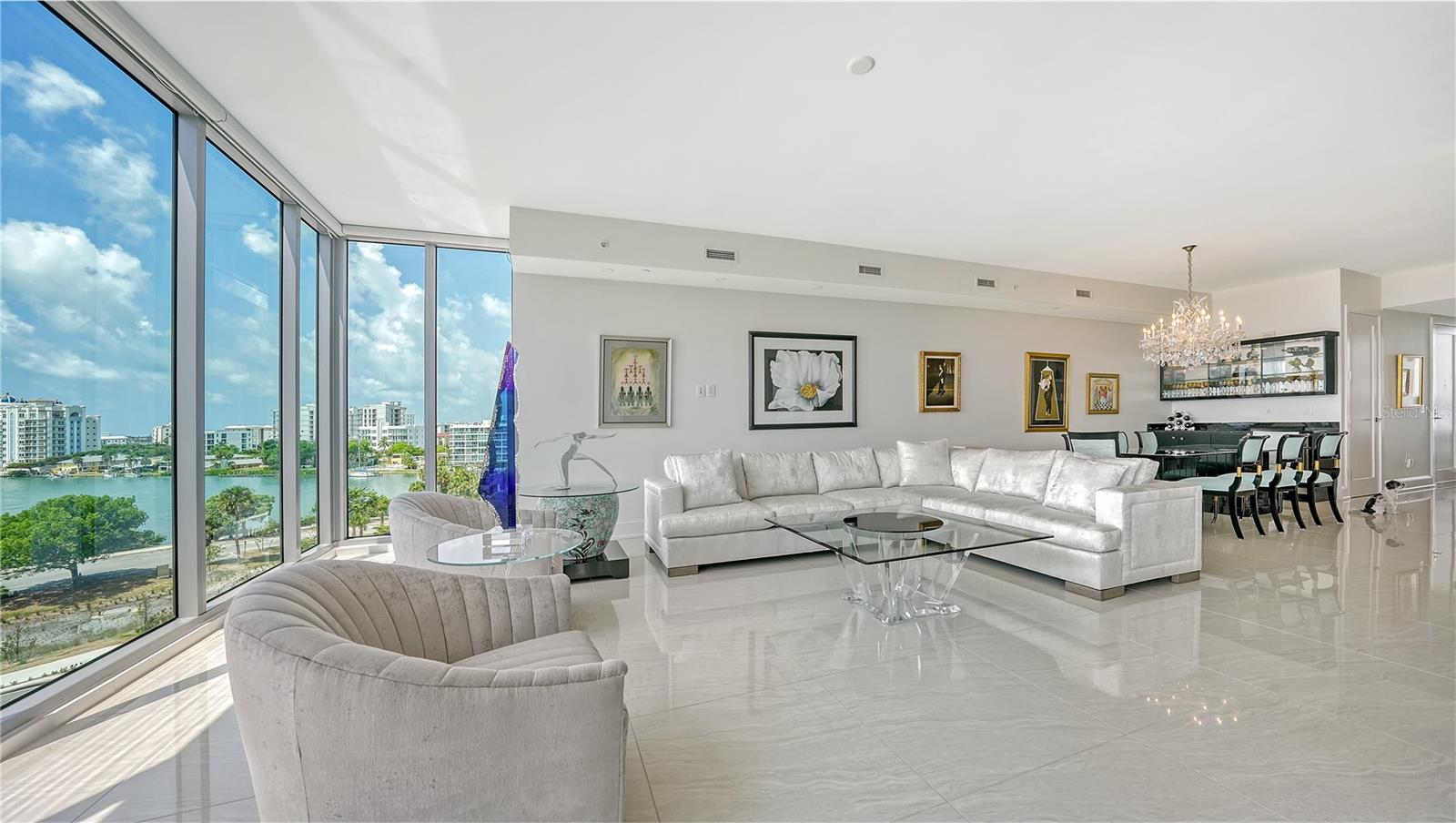 Listing photo id 11 for 1155 Gulfstream Avenue 509