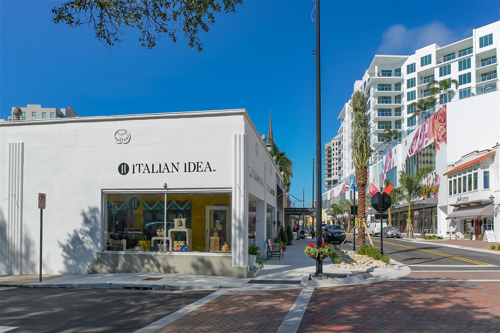 Listing photo id 51 for 1155 Gulfstream Avenue 509