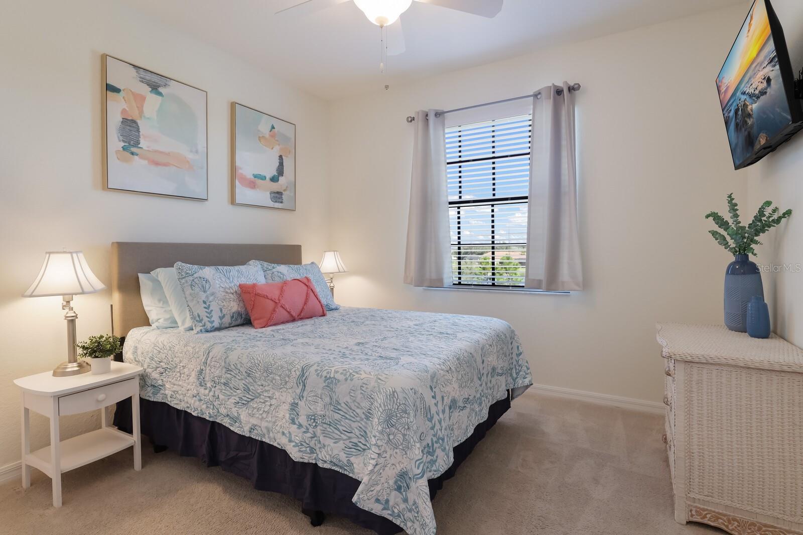 Image 18 of 57 For 16706 Vardon Terrace 301