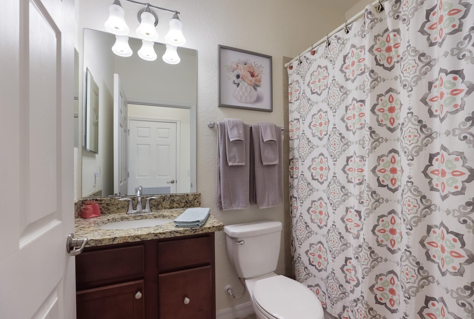 Image 20 of 57 For 16706 Vardon Terrace 301