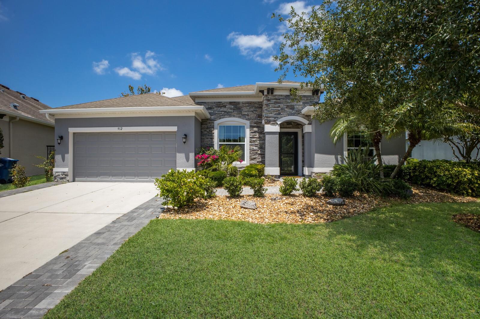 Details for 912 Buttercup Glen, BRADENTON, FL 34212