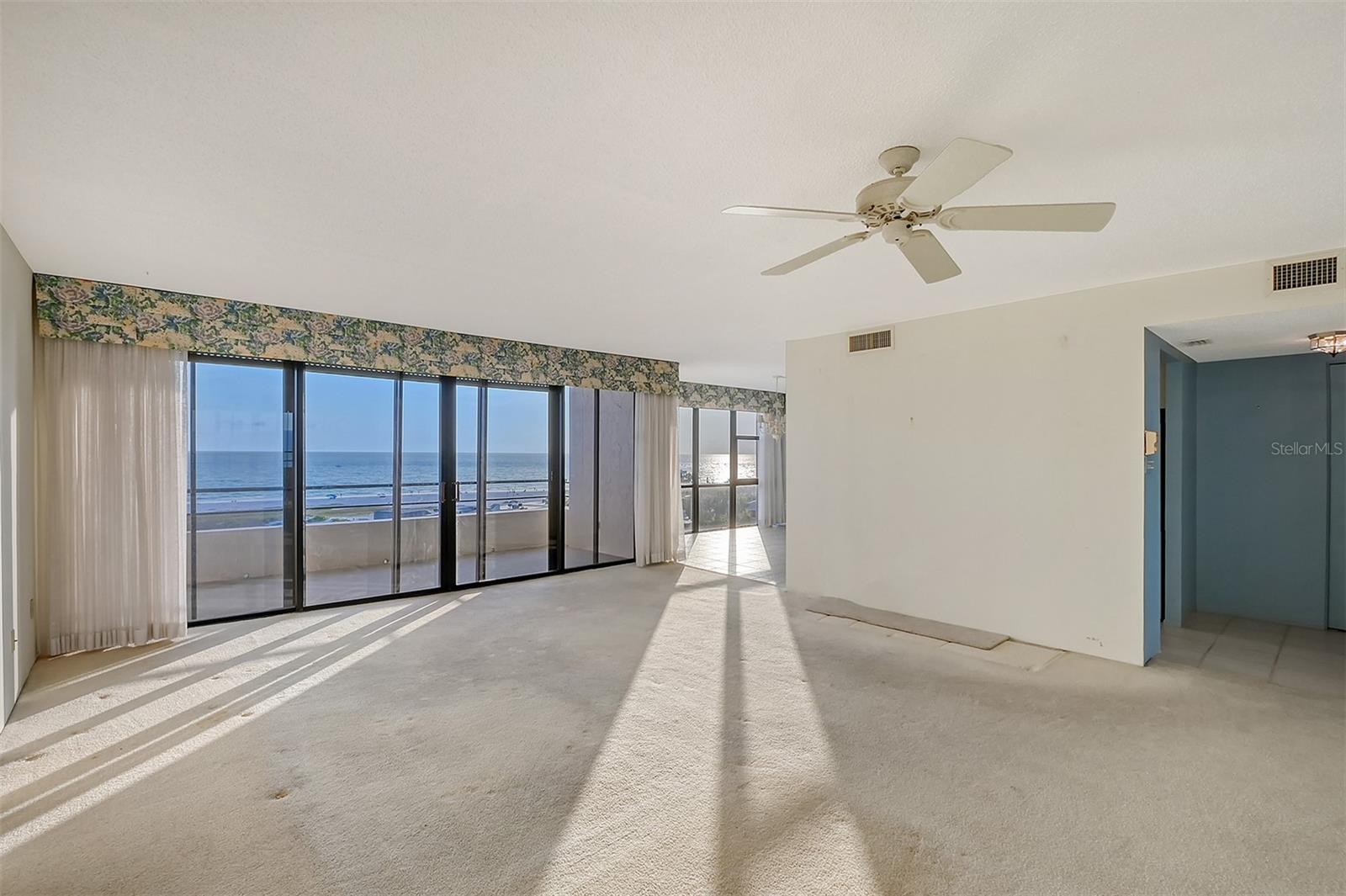 Image 7 of 58 For 5300 Ocean Boulevard 803