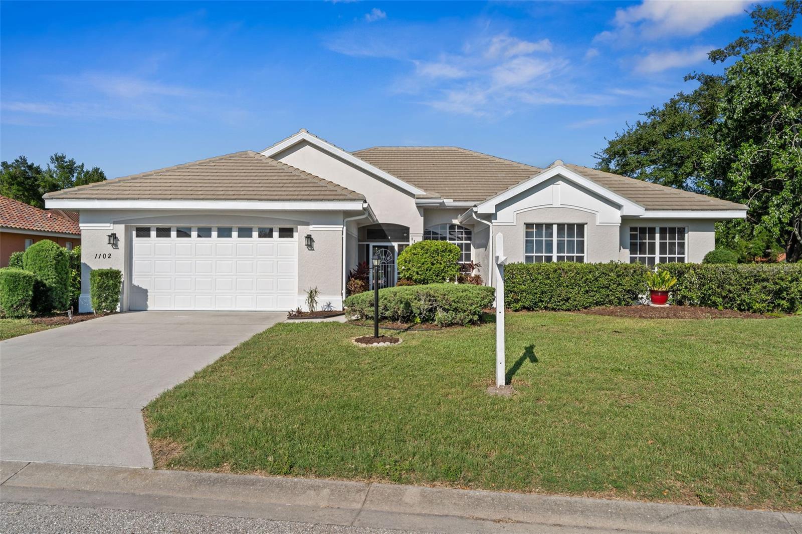 Details for 1102 Deardon Drive, VENICE, FL 34292