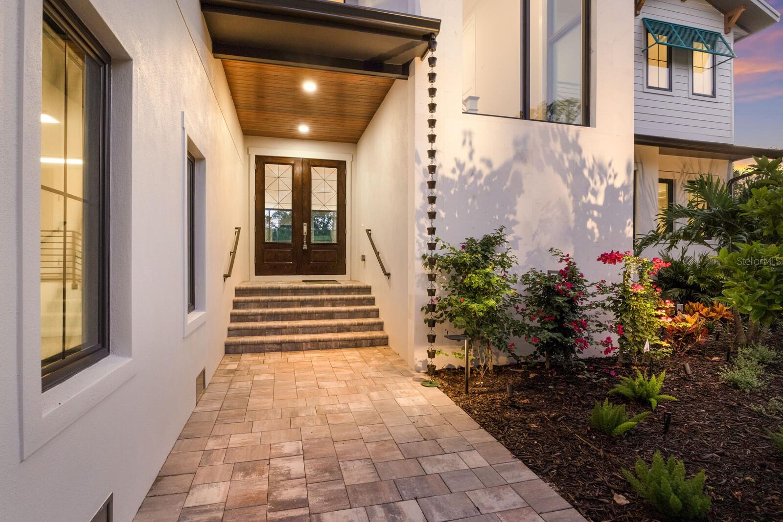 Image 9 of 94 For 4544 Woodside Road