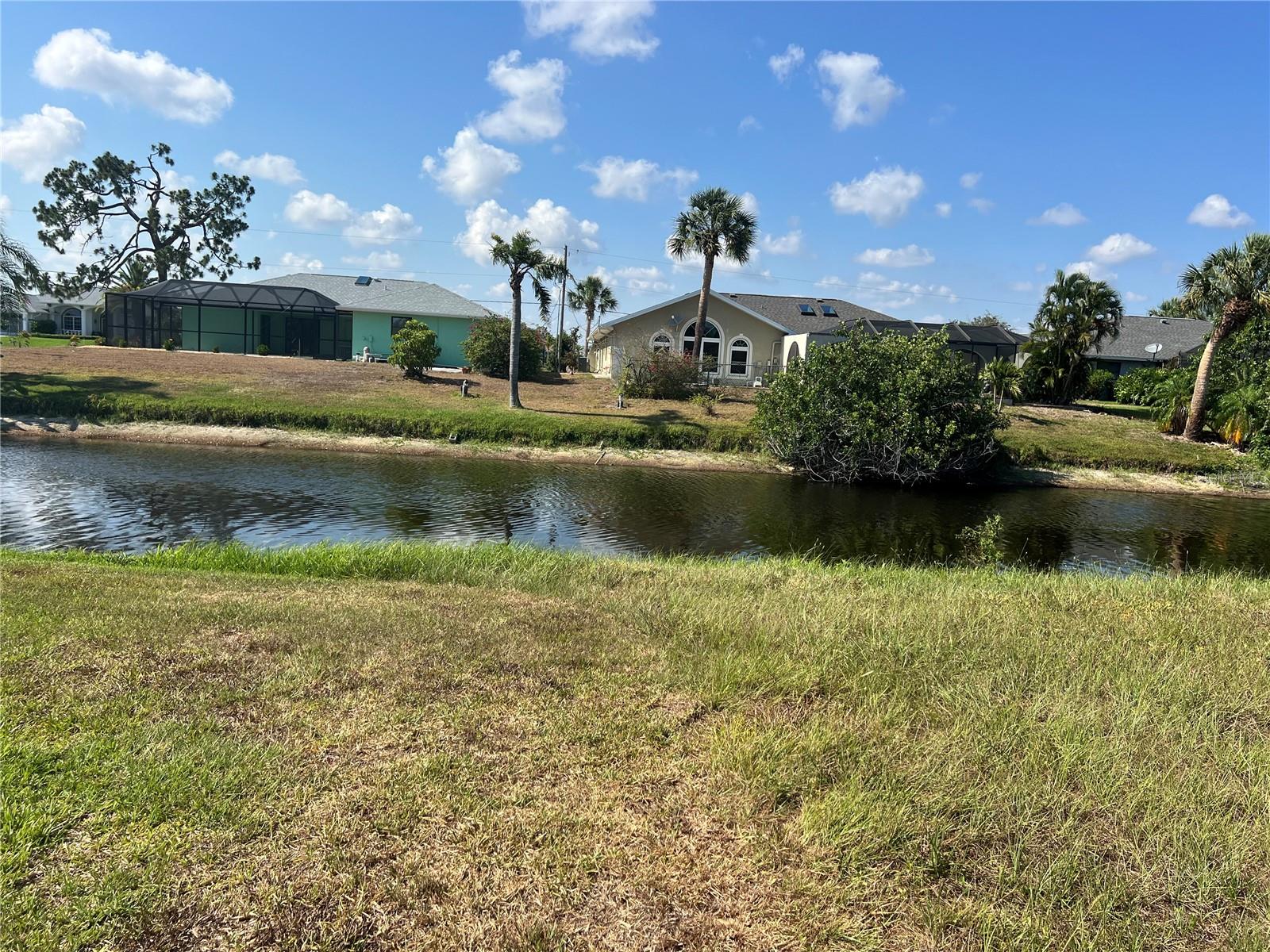 Details for 52 Mark Twain Lane, ROTONDA WEST, FL 33947