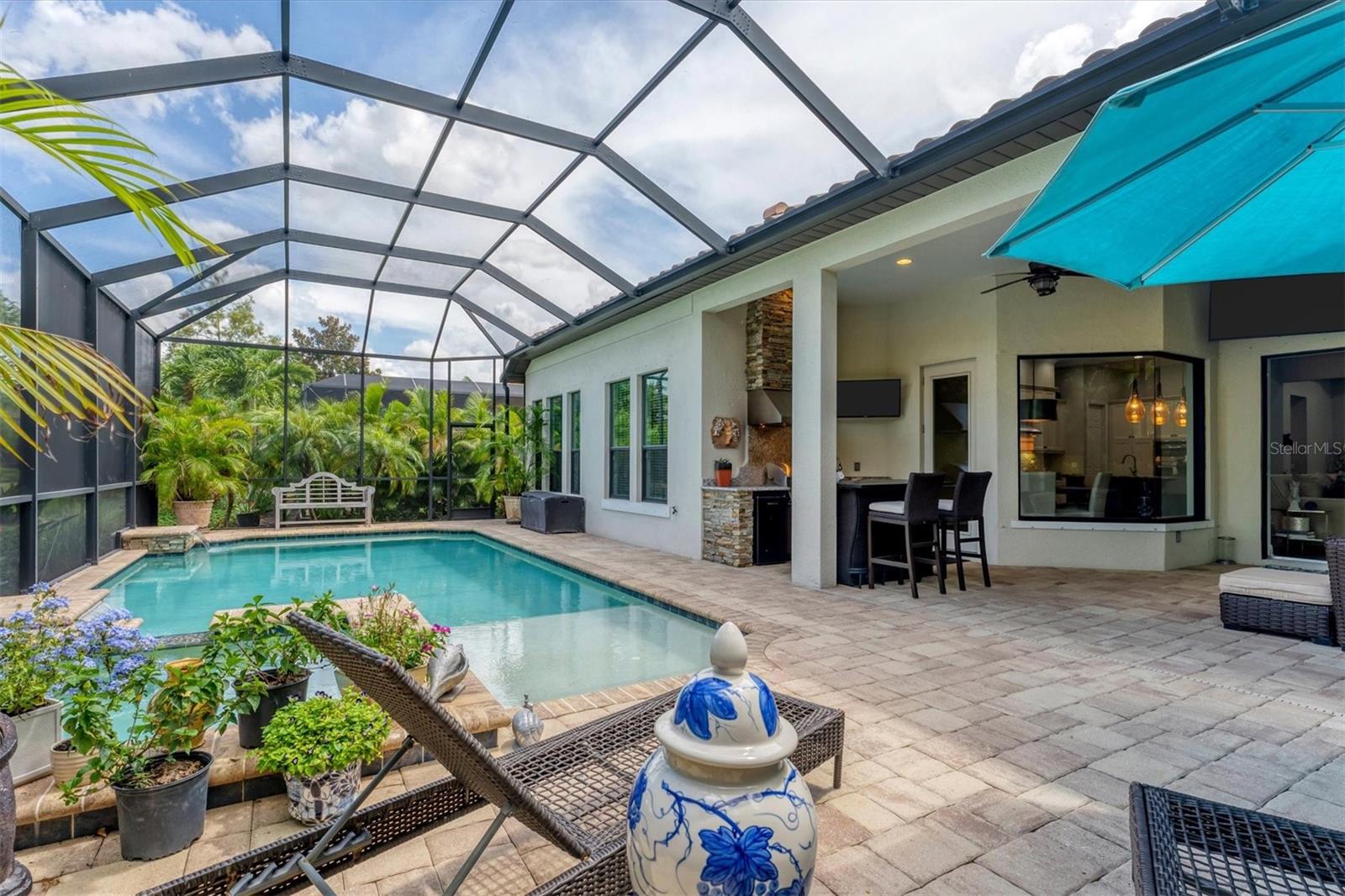 Listing photo id 42 for 7336 Haddington Cove