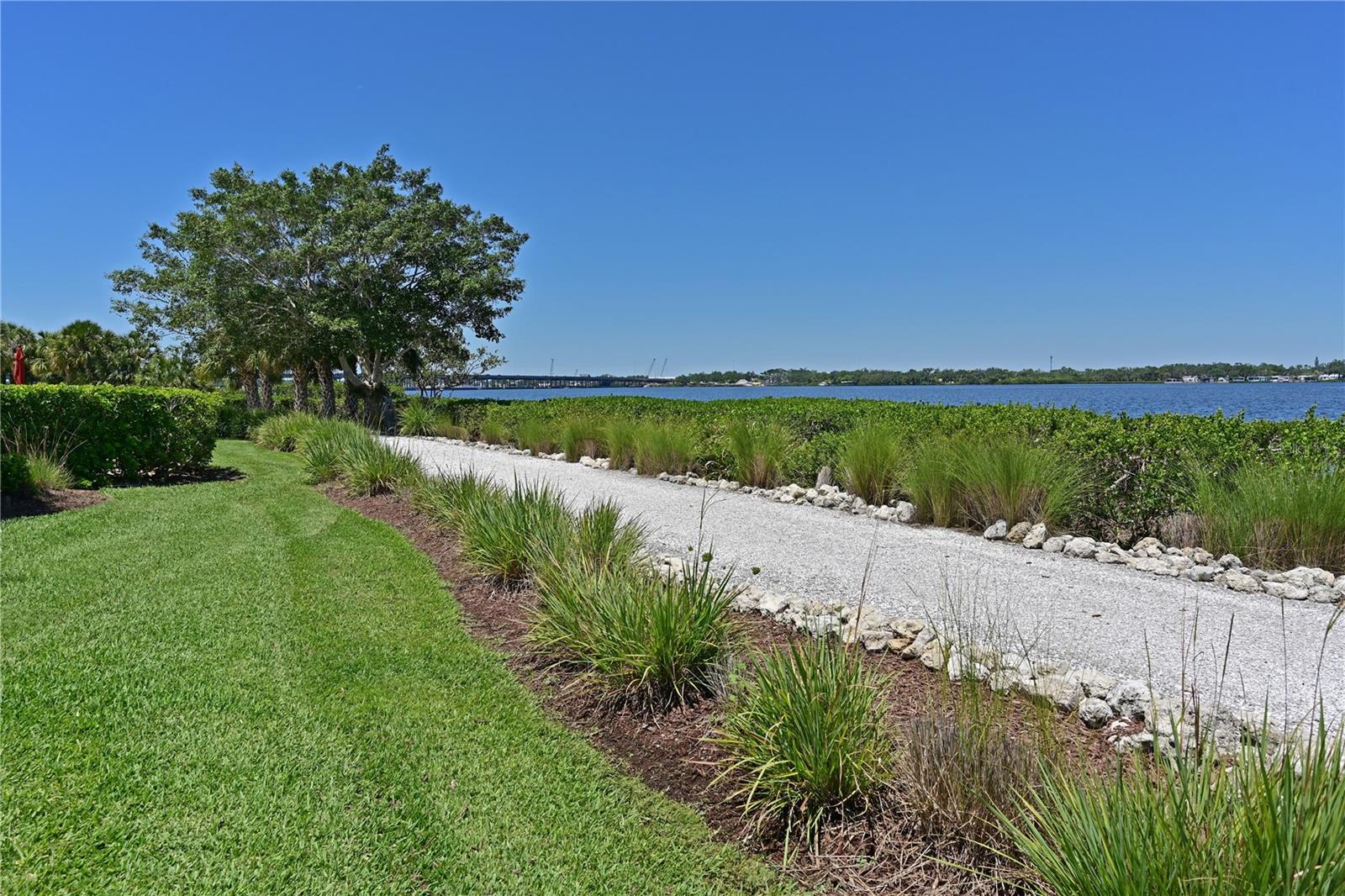 Image 58 of 72 For 1020 Tidewater Shores Loop 108