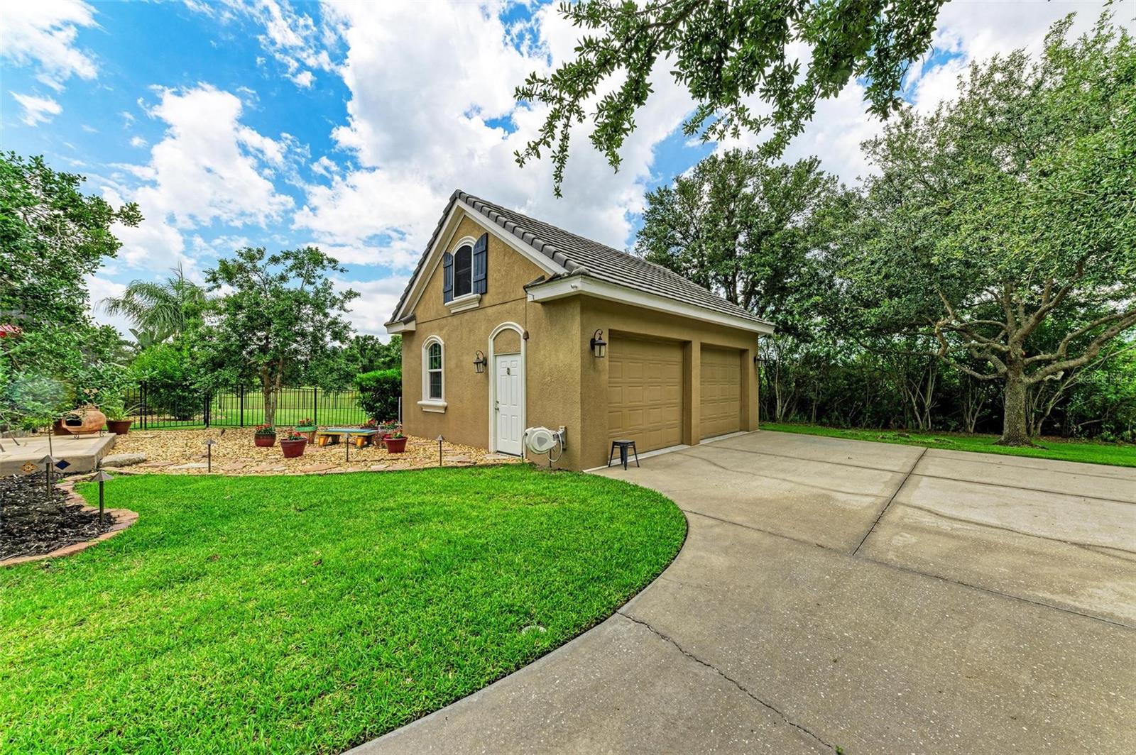 Listing photo id 36 for 22704 Night Heron Way