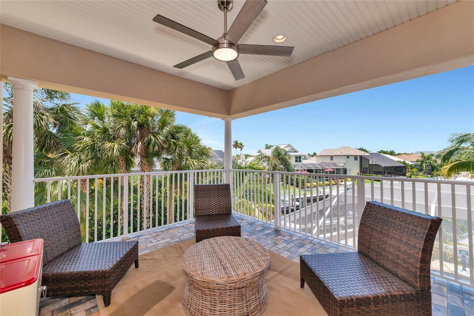 Listing photo id 15 for 4782 Mainsail Drive