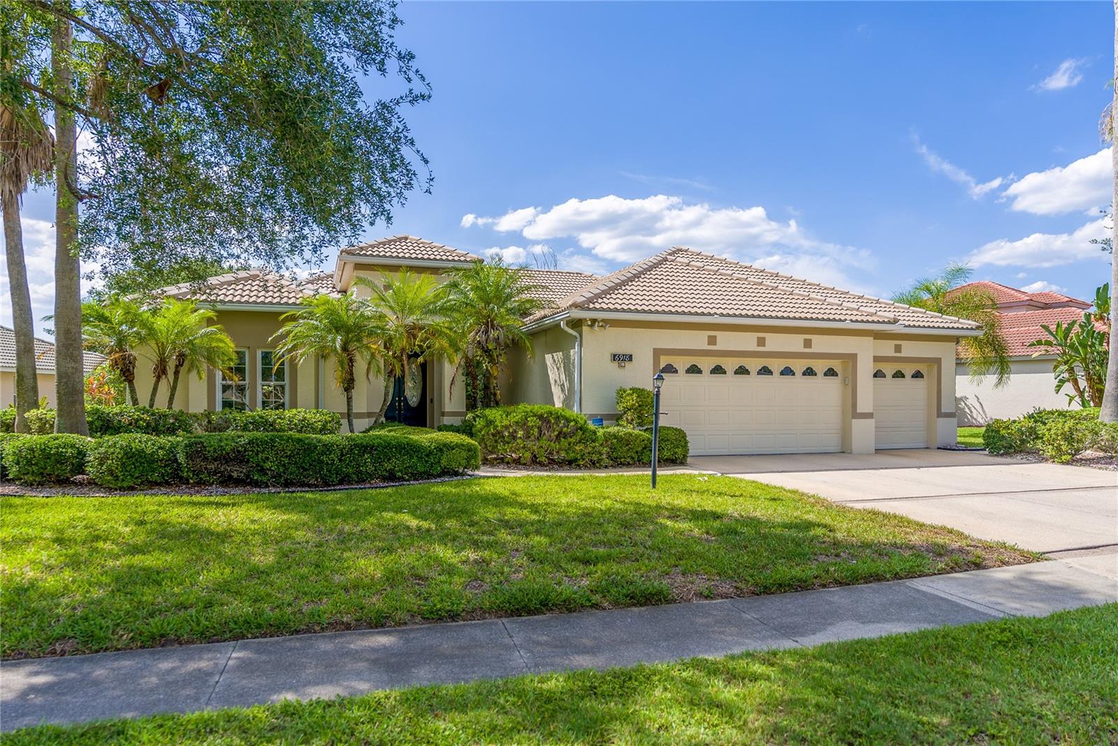 Details for 6918 Honeysuckle Trail, LAKEWOOD RANCH, FL 34202