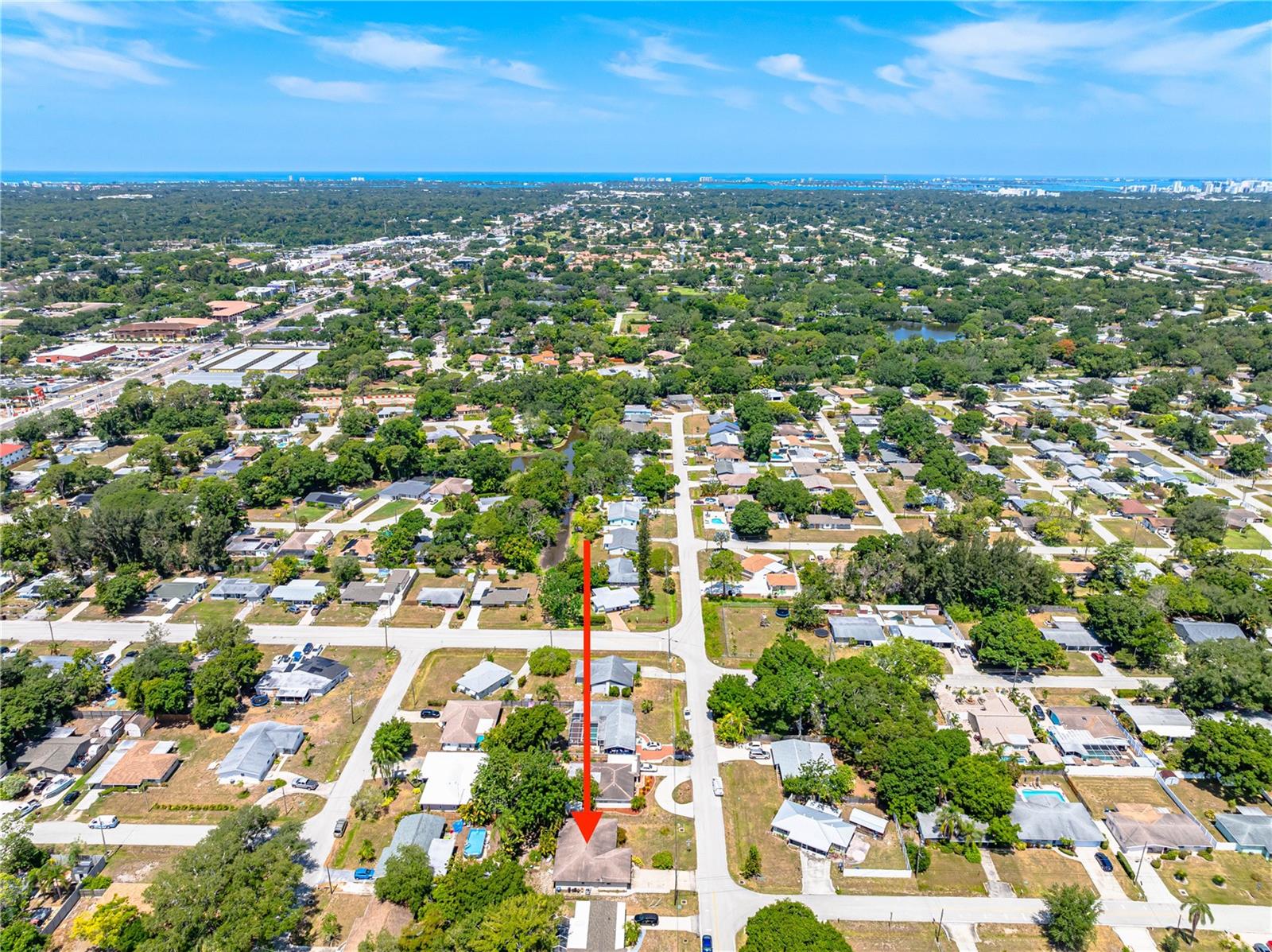 Listing photo id 53 for 4144 Winthrop Street