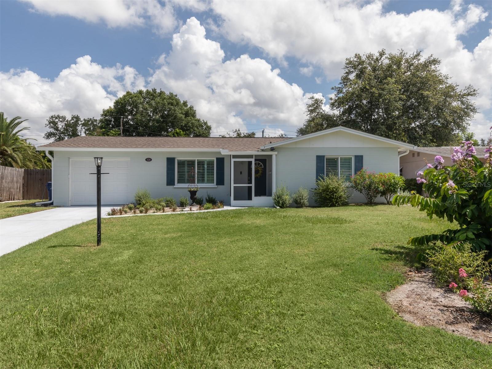 Details for 316 Dorchester Drive, VENICE, FL 34293