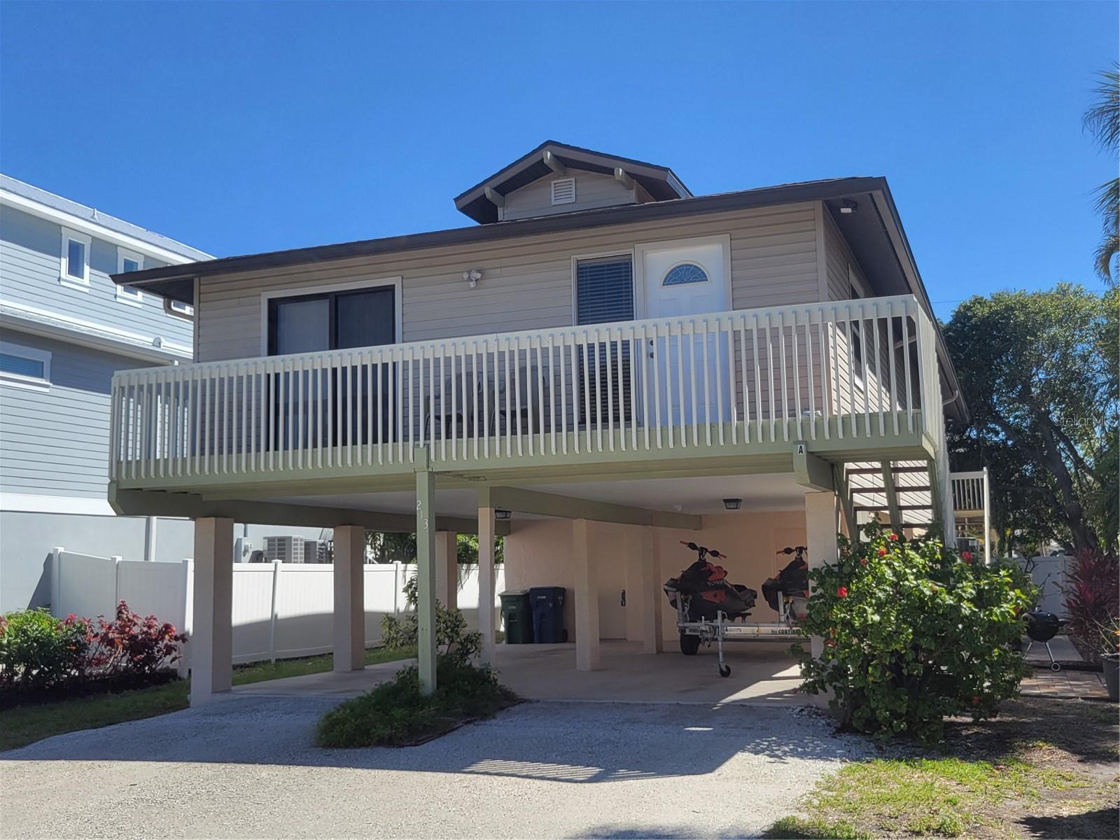 Details for 213 71st Street A&b, HOLMES BEACH, FL 34217