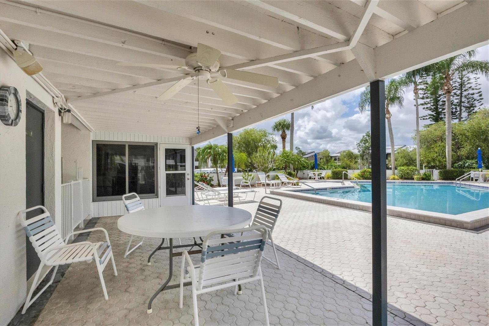 Image 29 of 33 For 1100 Capri Isles Boulevard 221