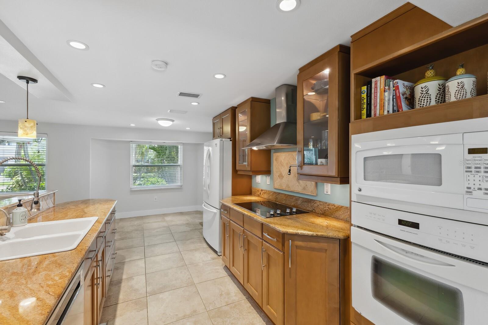 Image 16 of 37 For 506 69th Street