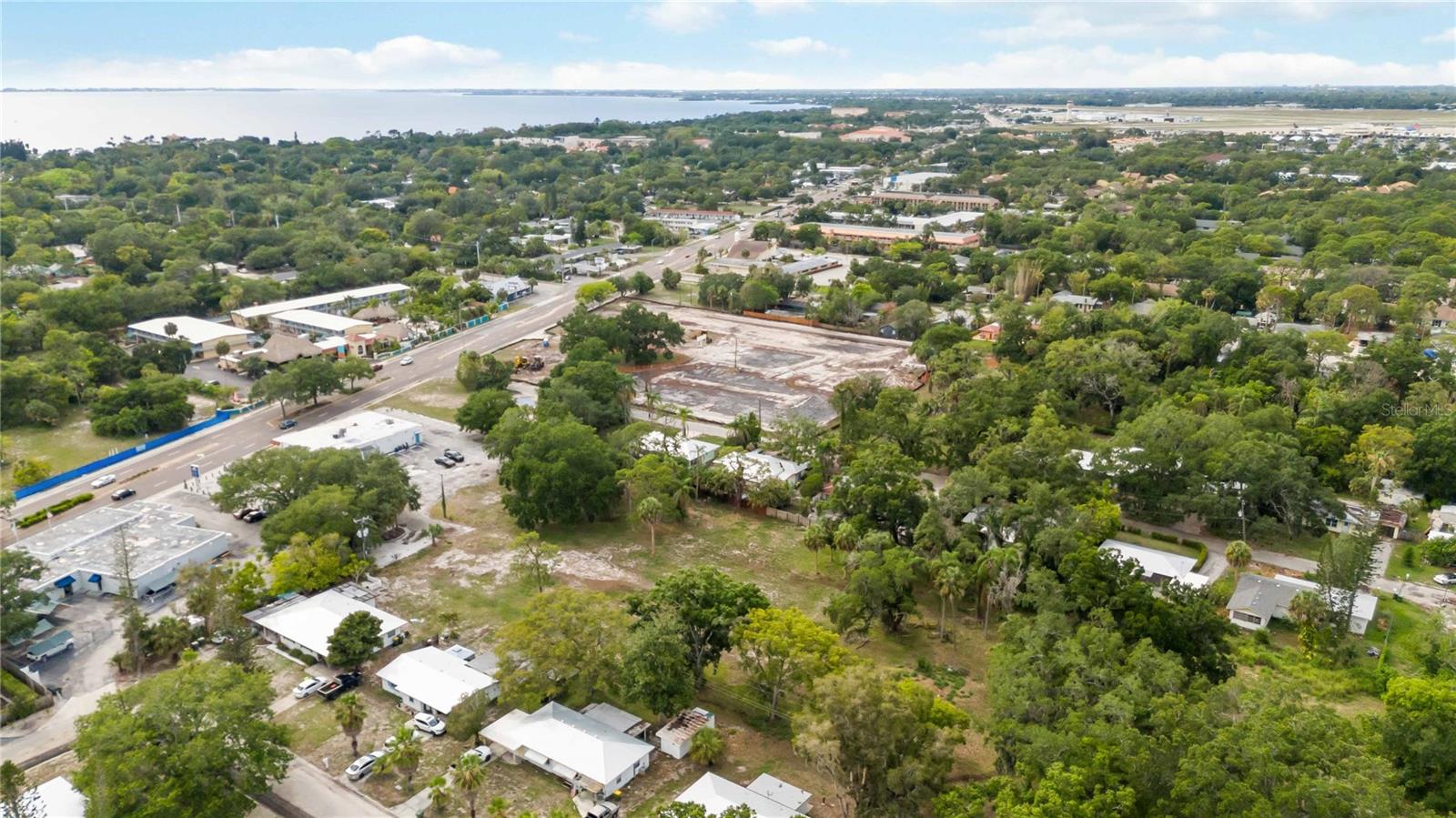 Image 9 of 19 For 4500 Tamiami Trail