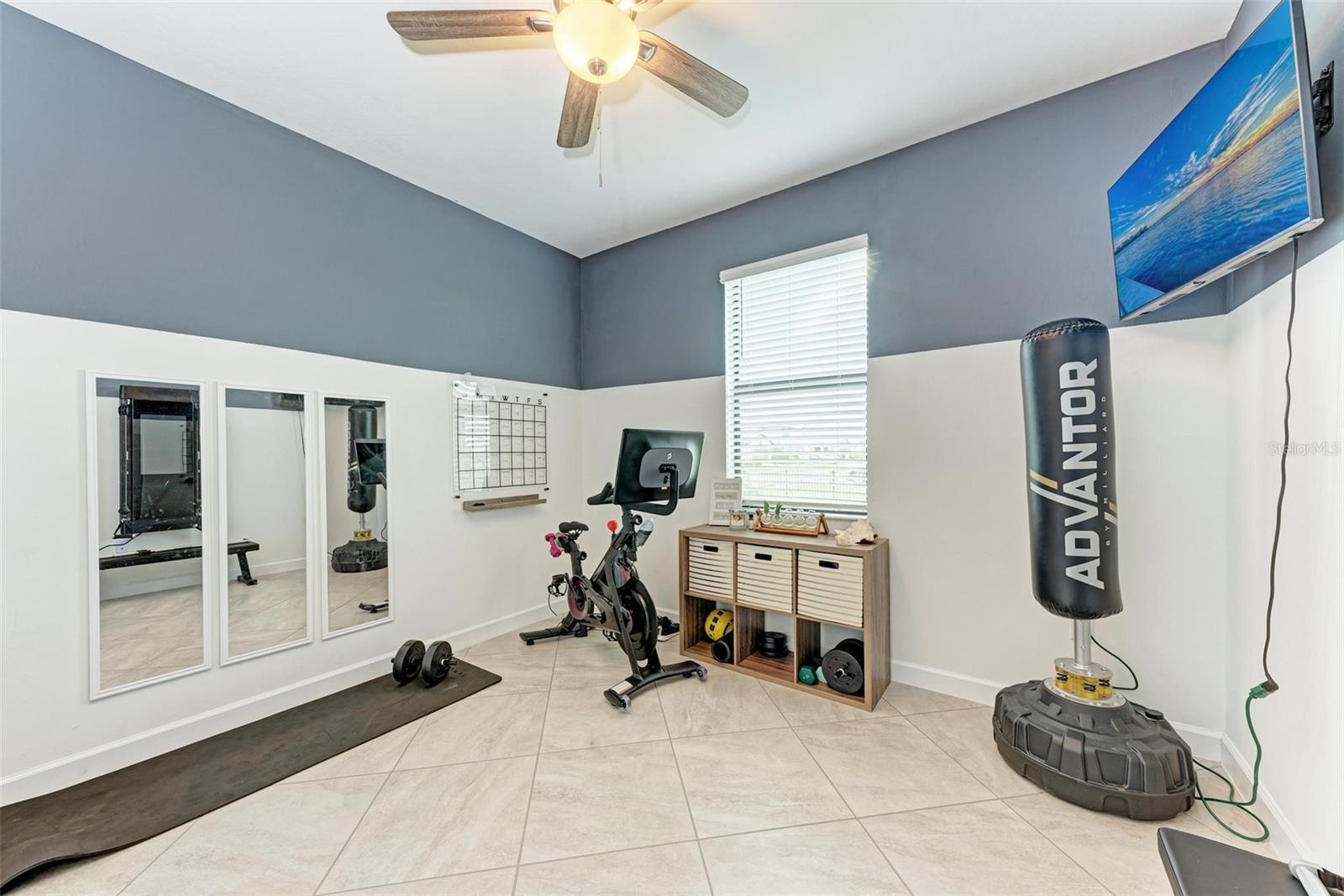 Listing photo id 16 for 5311 Coral Reef Way