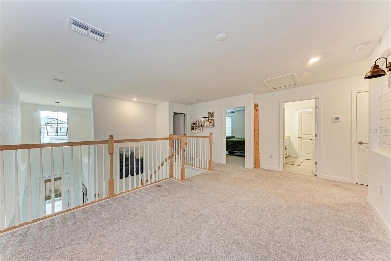 Listing photo id 19 for 5311 Coral Reef Way