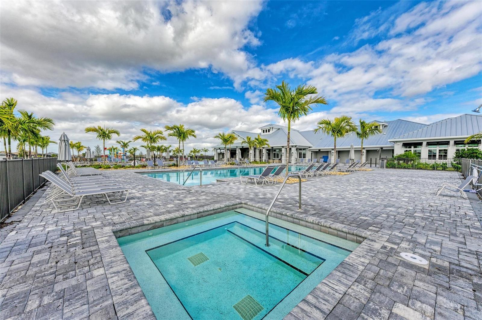 Listing photo id 46 for 5311 Coral Reef Way