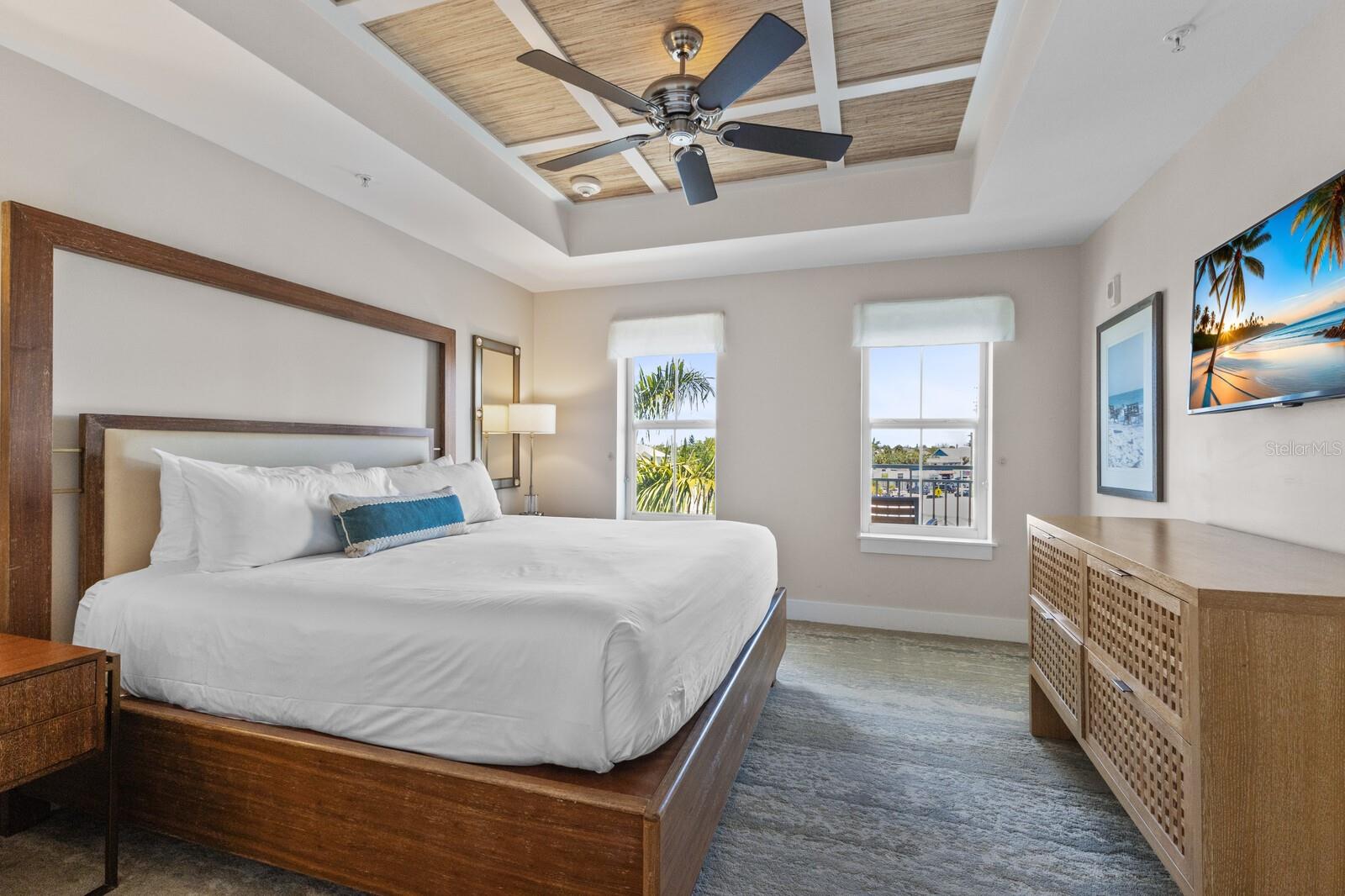 Image 15 of 53 For 5325 Marina Drive 233