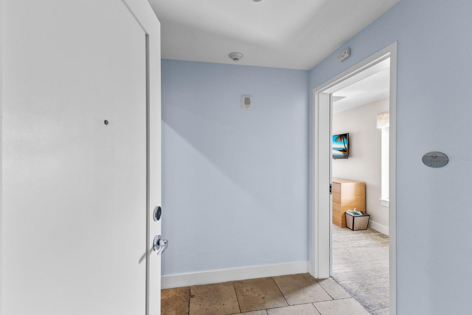 Image 20 of 53 For 5325 Marina Drive 233