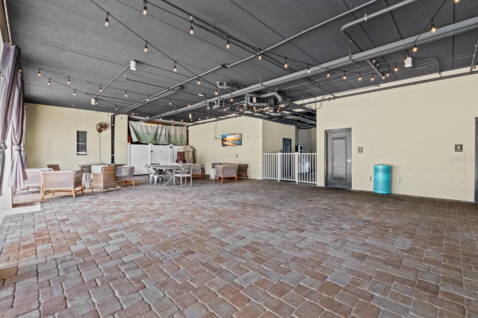 Image 32 of 53 For 5325 Marina Drive 233