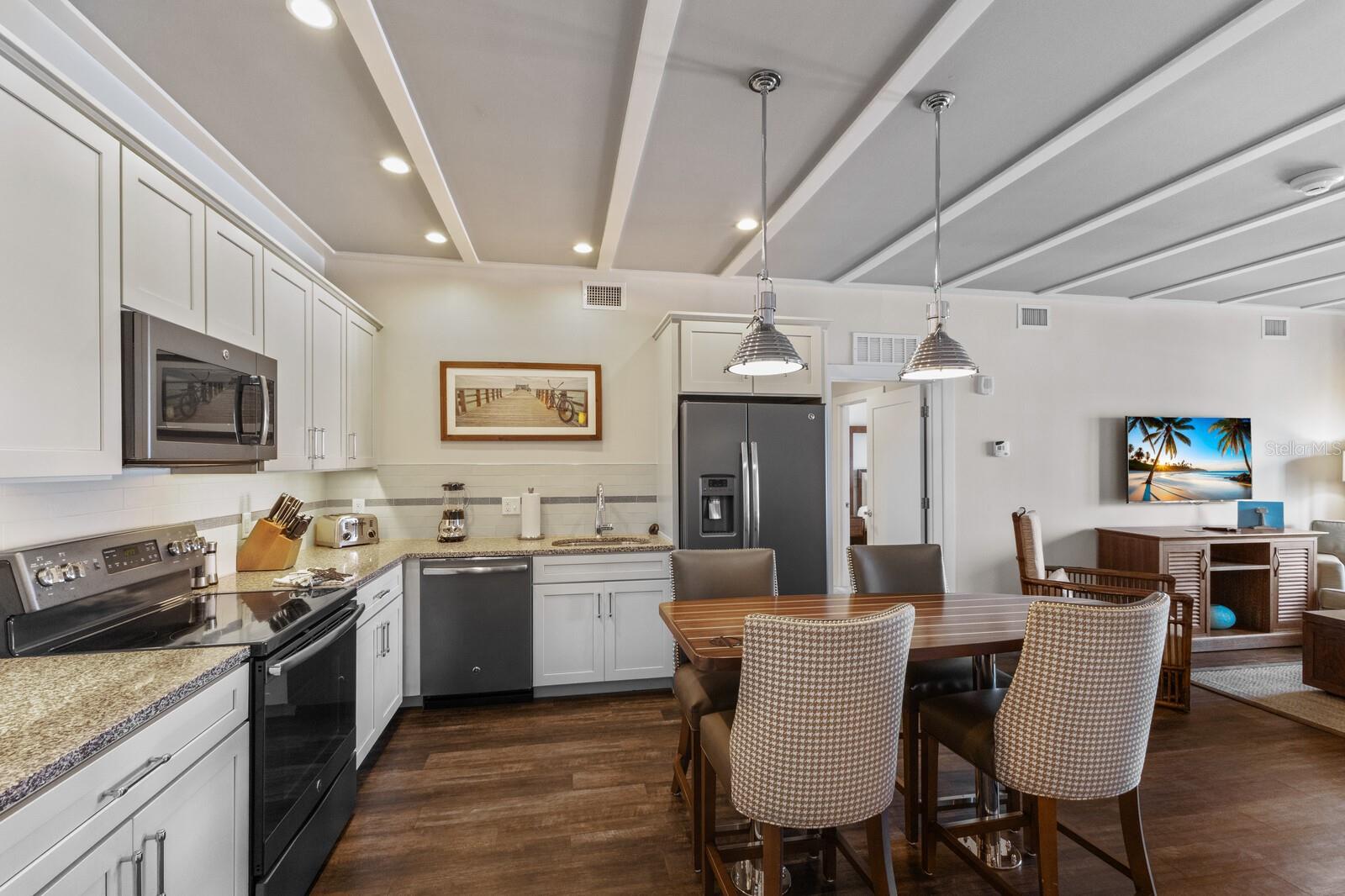 Image 4 of 53 For 5325 Marina Drive 233