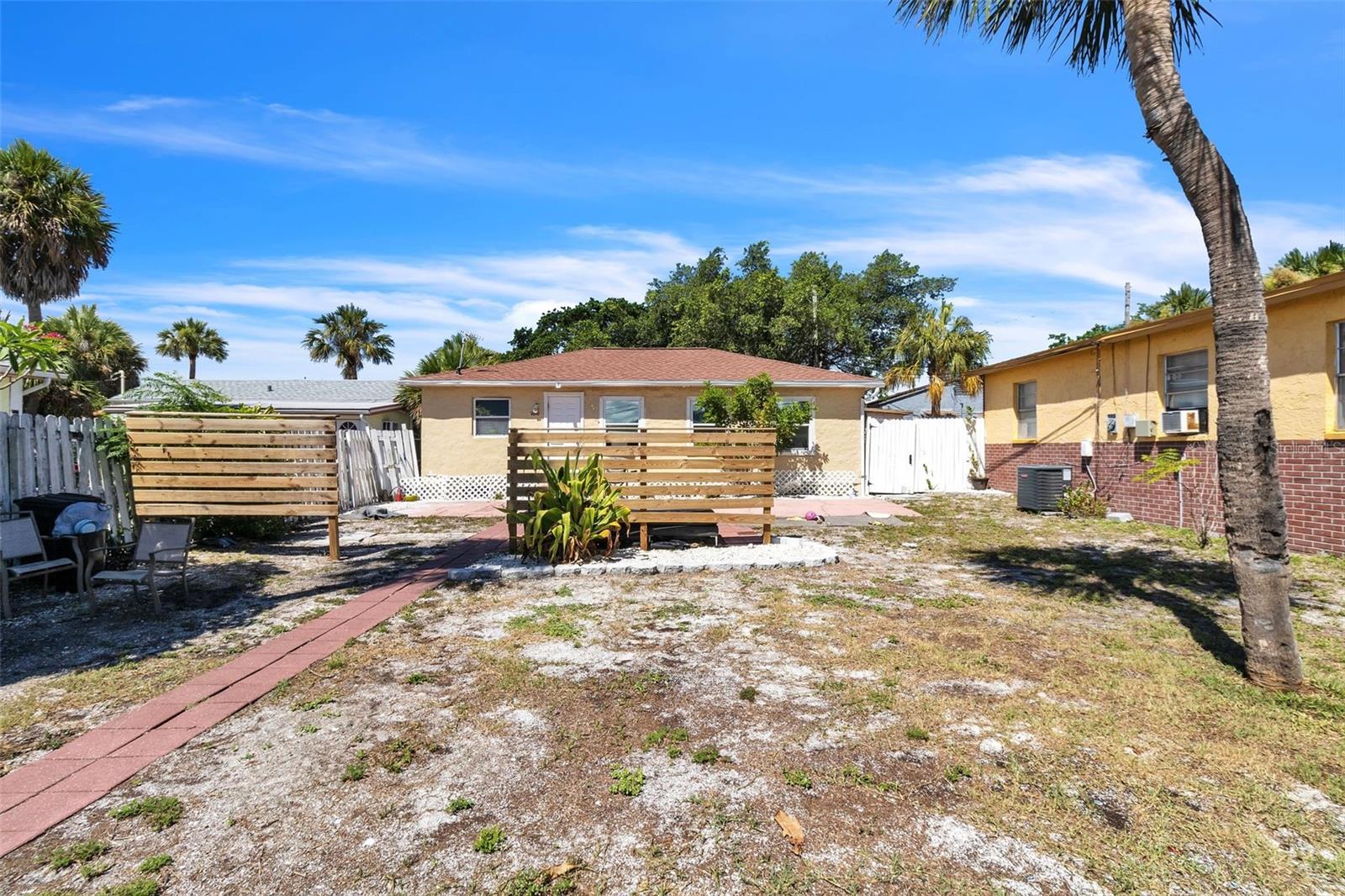 Image 8 of 34 For 7810 Boca Ciega Drive