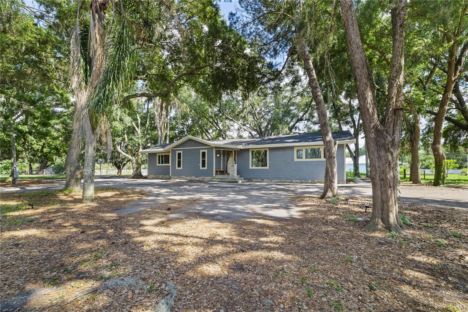 Listing photo id 30 for 14450 Manatee Road