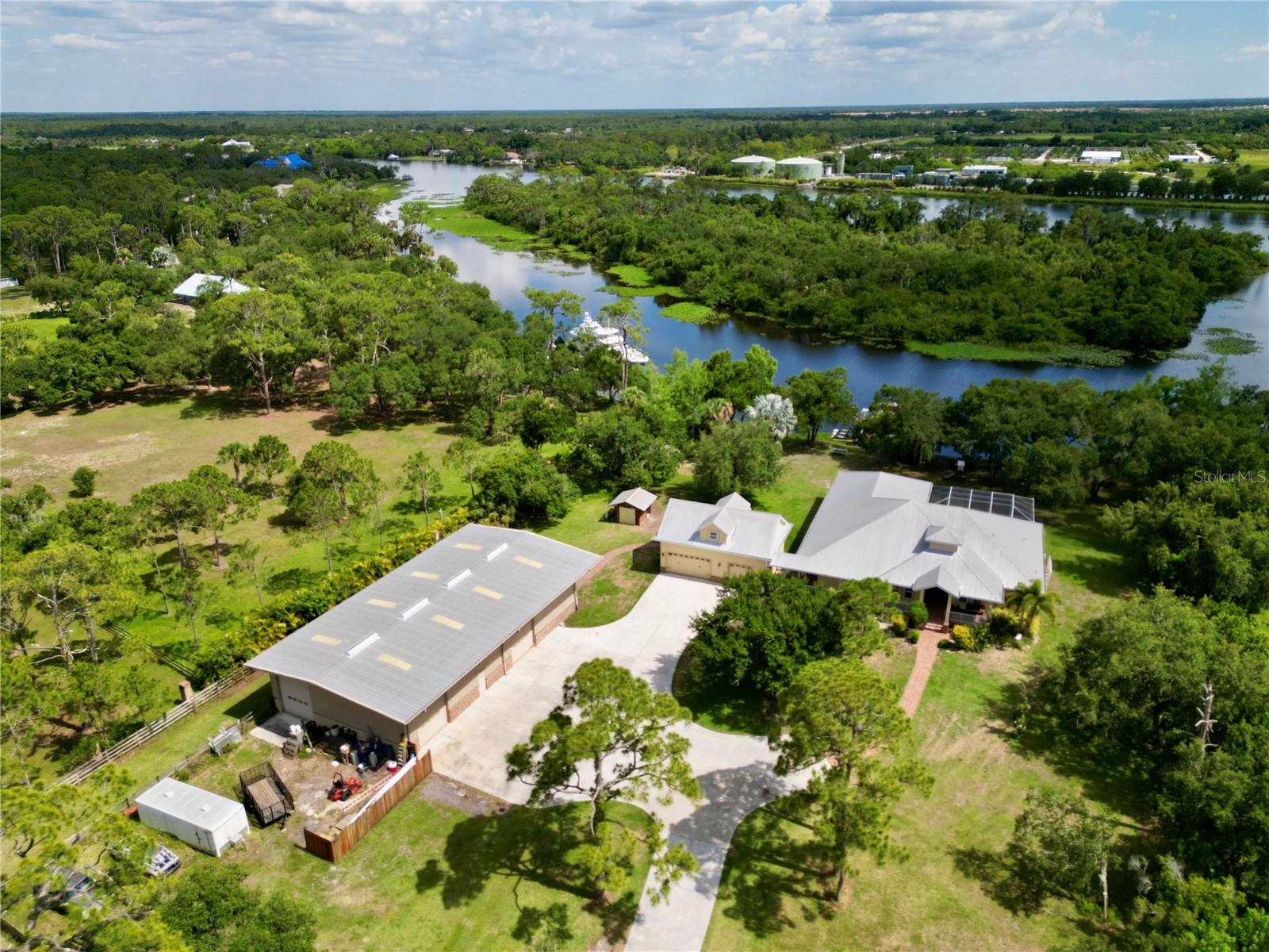 Image 47 of 50 For 16990 River Boat Bend