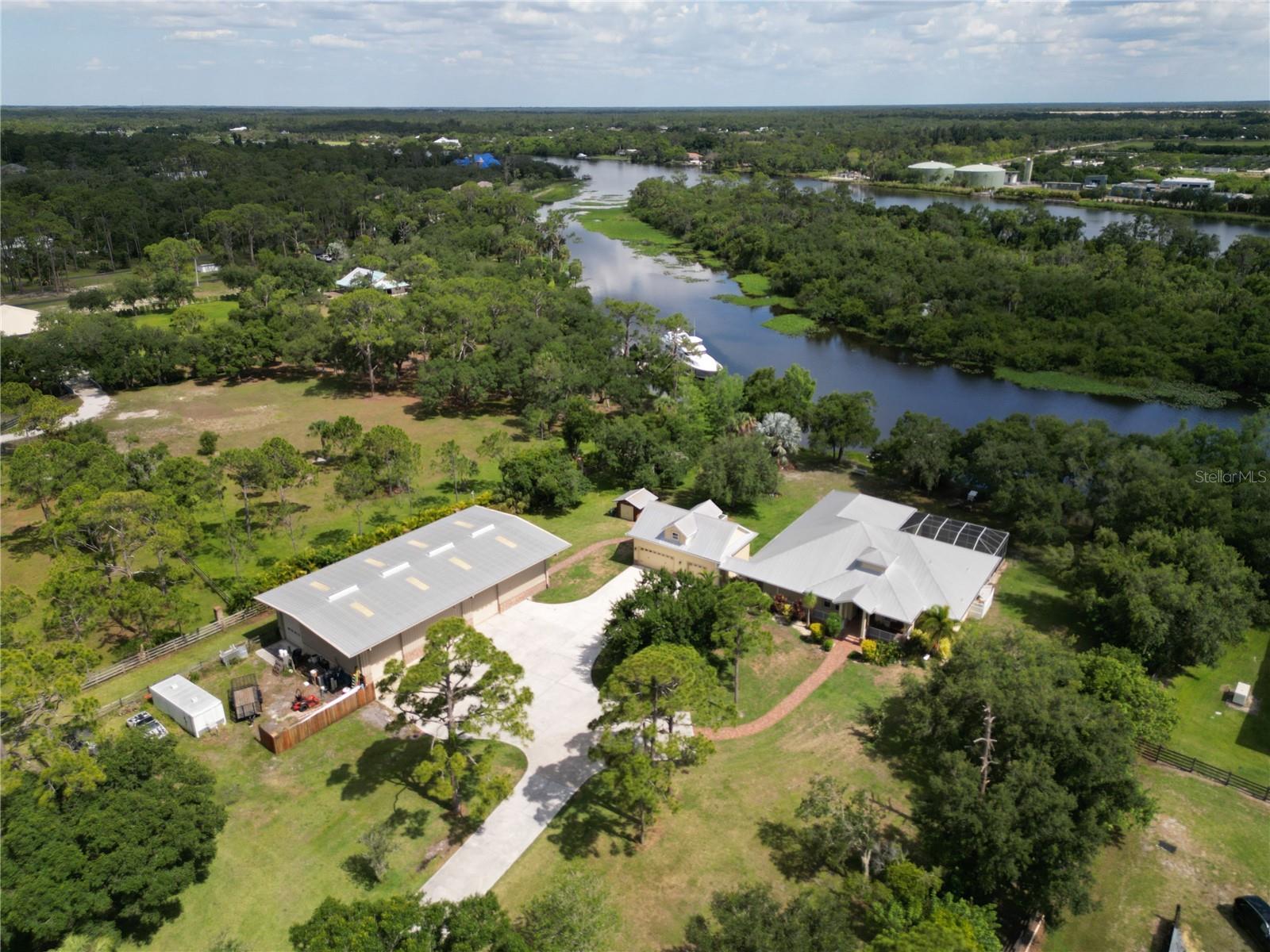 Image 48 of 55 For 16990 River Boat Bend