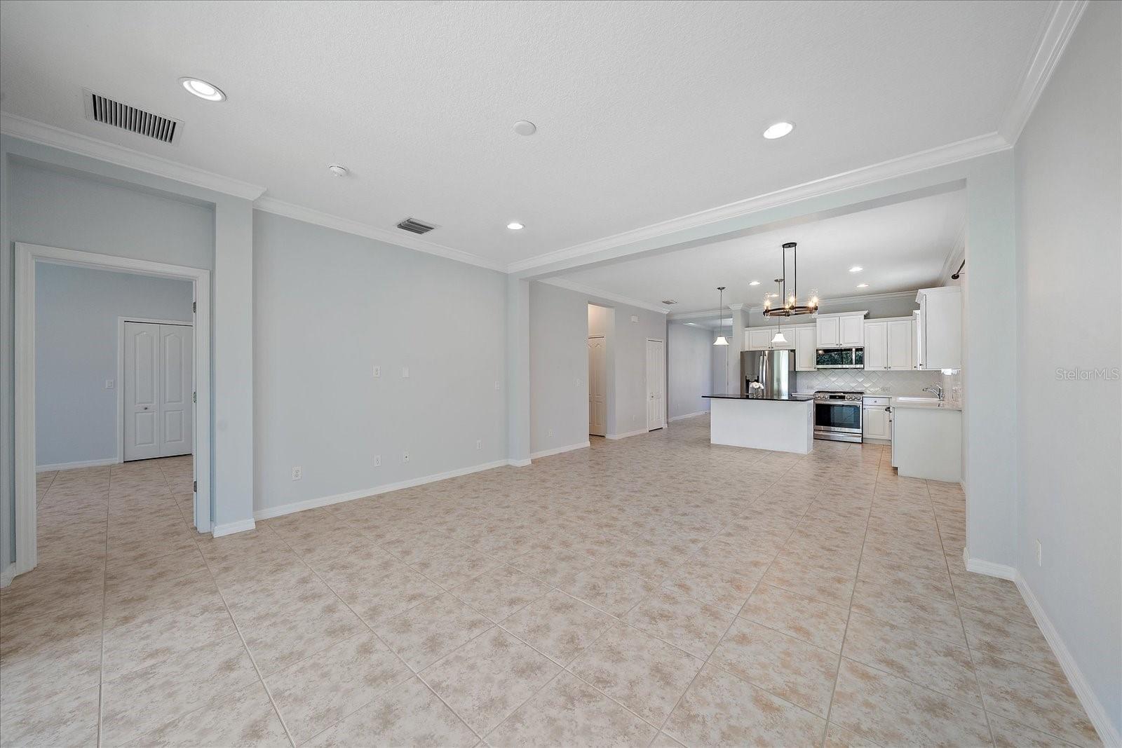 Listing photo id 22 for 5004 Brickell Park Cove