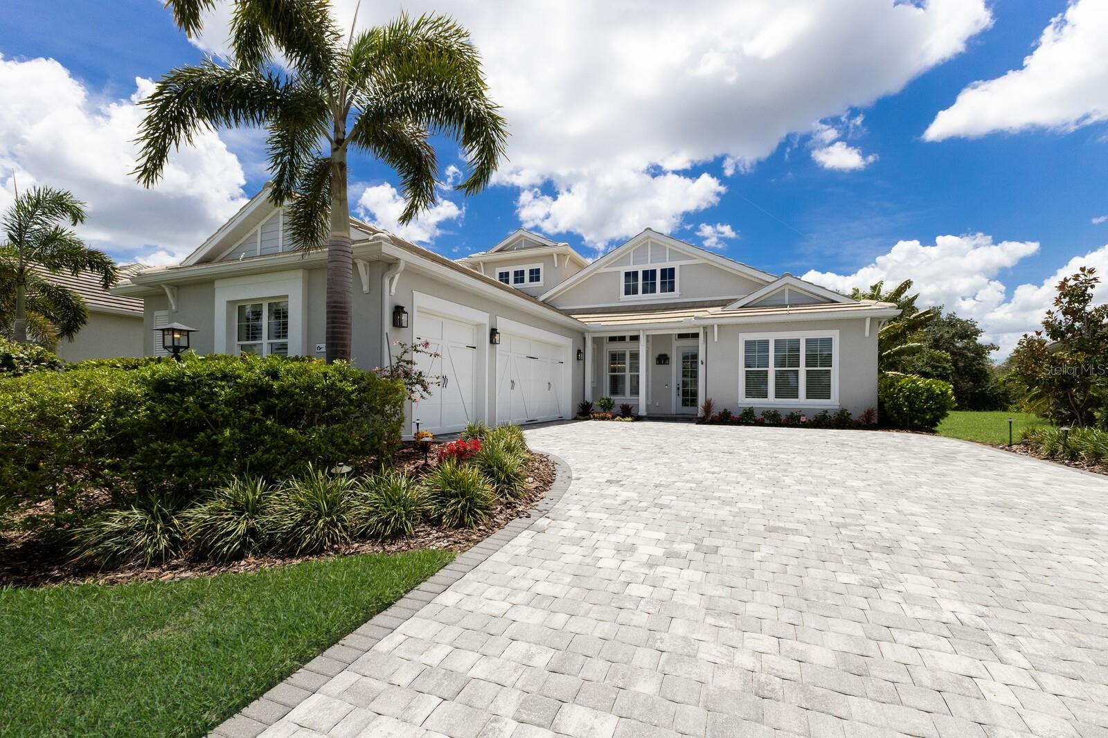 Details for 8133 Grande Shores Drive, SARASOTA, FL 34240