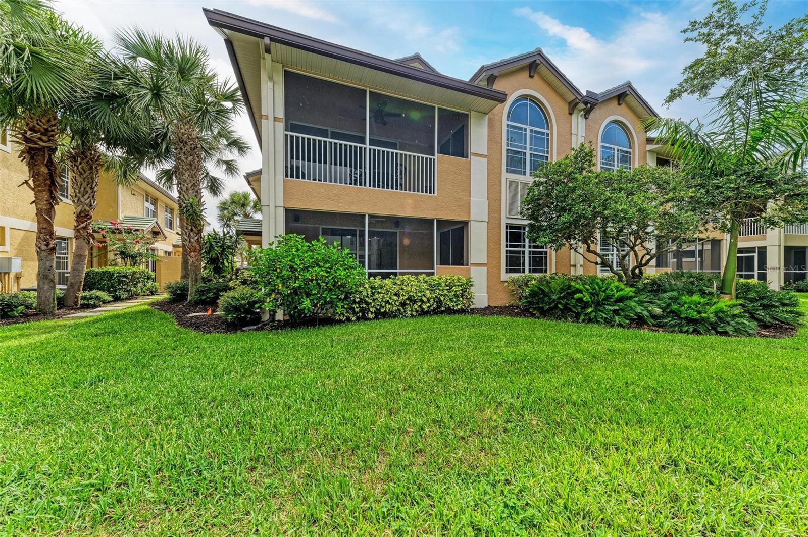 Image 41 of 69 For 6512 Moorings Point Circle 102