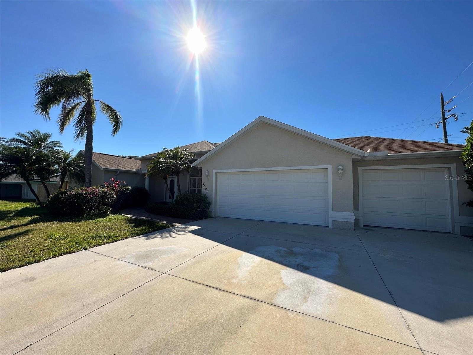 Details for 4580 Crystal Road, VENICE, FL 34293