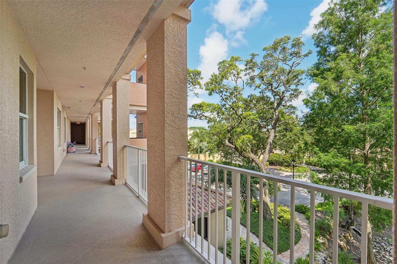 Image 6 of 56 For 5591 Cannes Cir Circle 302