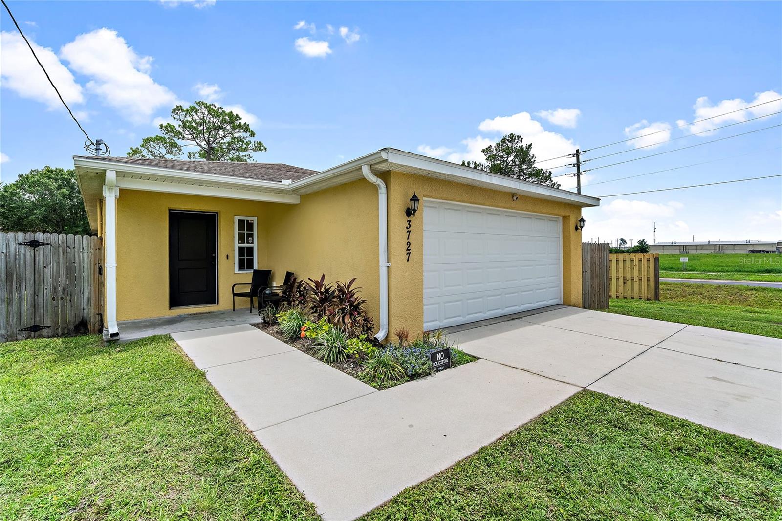 Details for 3727 20th Street E, BRADENTON, FL 34208