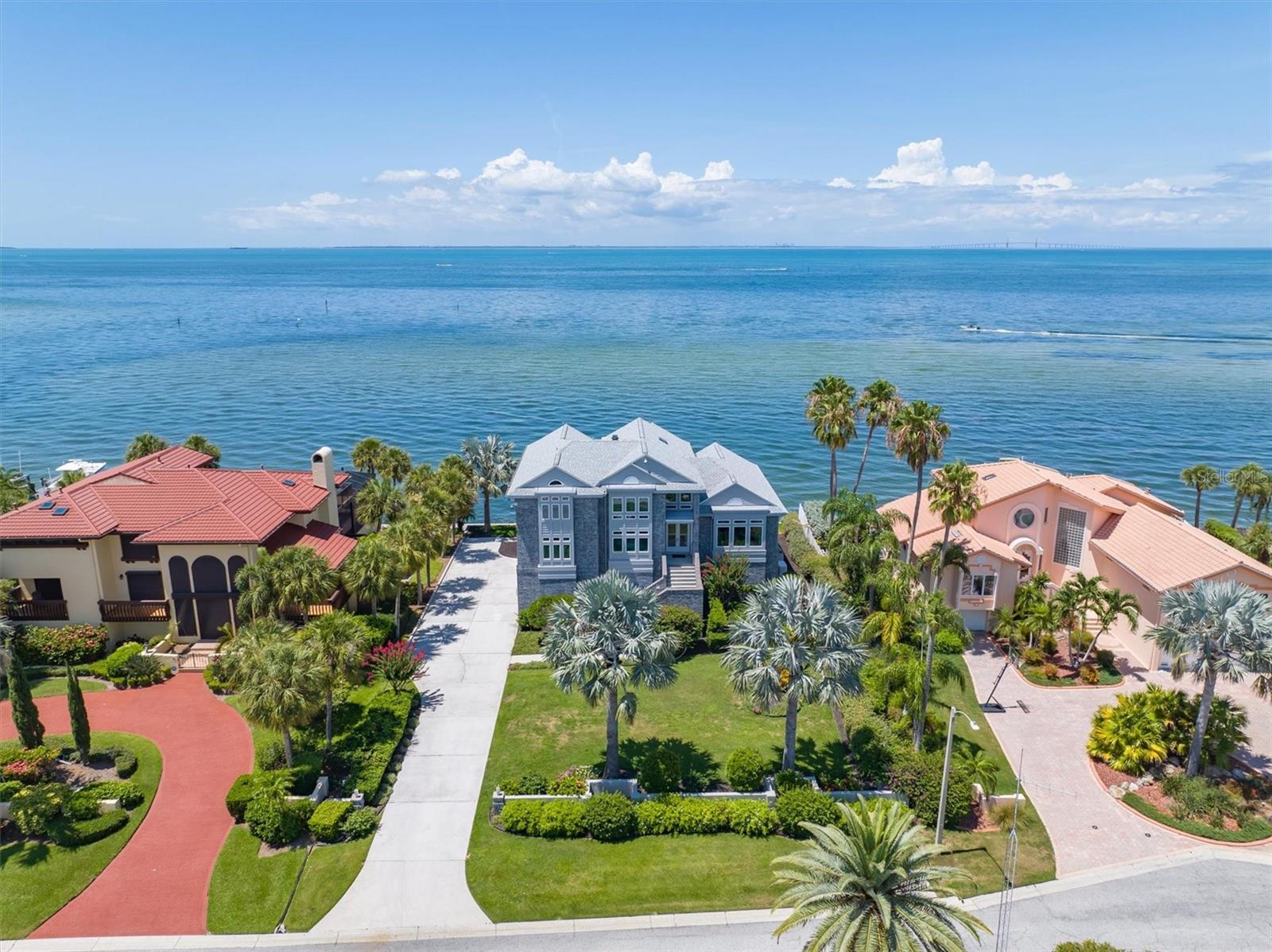 Details for 709 Key Royale Drive, HOLMES BEACH, FL 34217