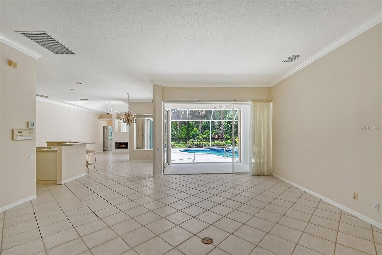 Image 11 of 93 For 2110 Calusa Lakes Boulevard