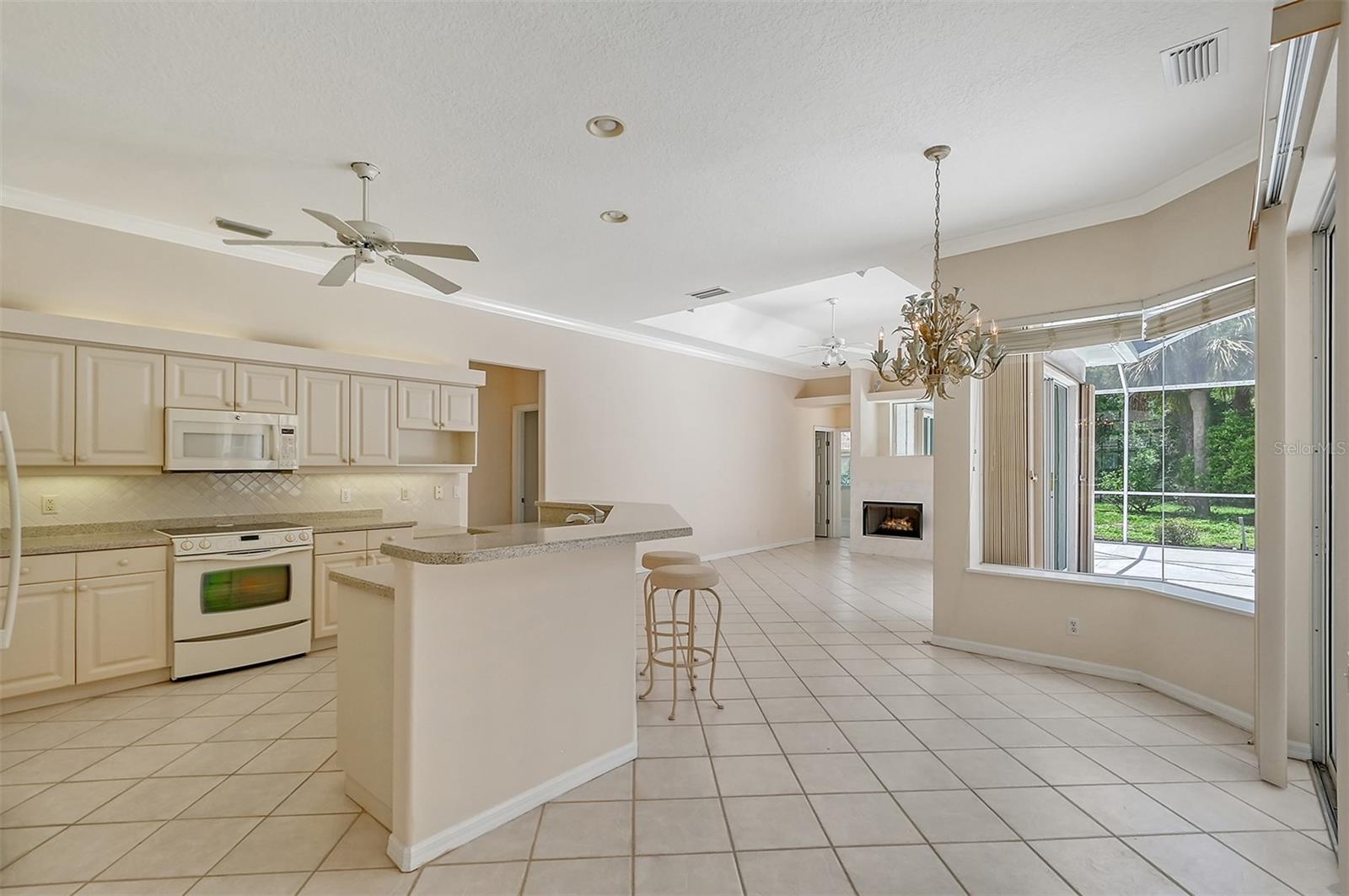 Image 22 of 93 For 2110 Calusa Lakes Boulevard