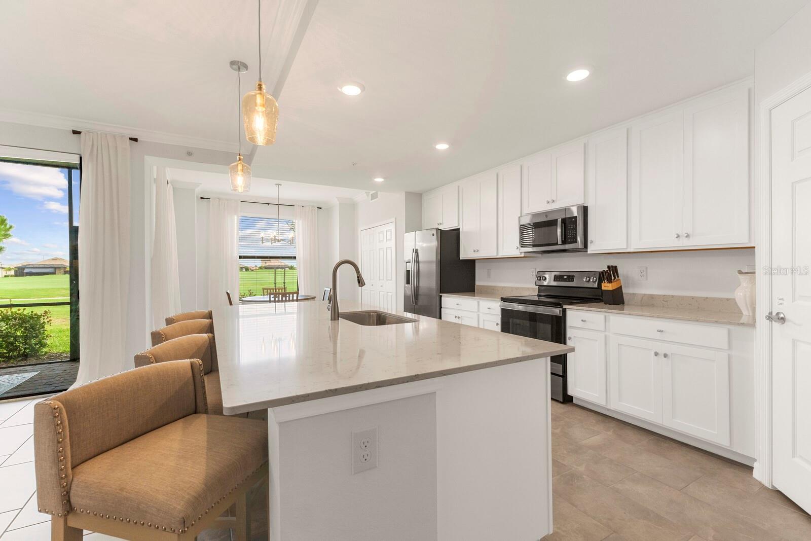 Image 10 of 60 For 5721 Palmer Circle 103