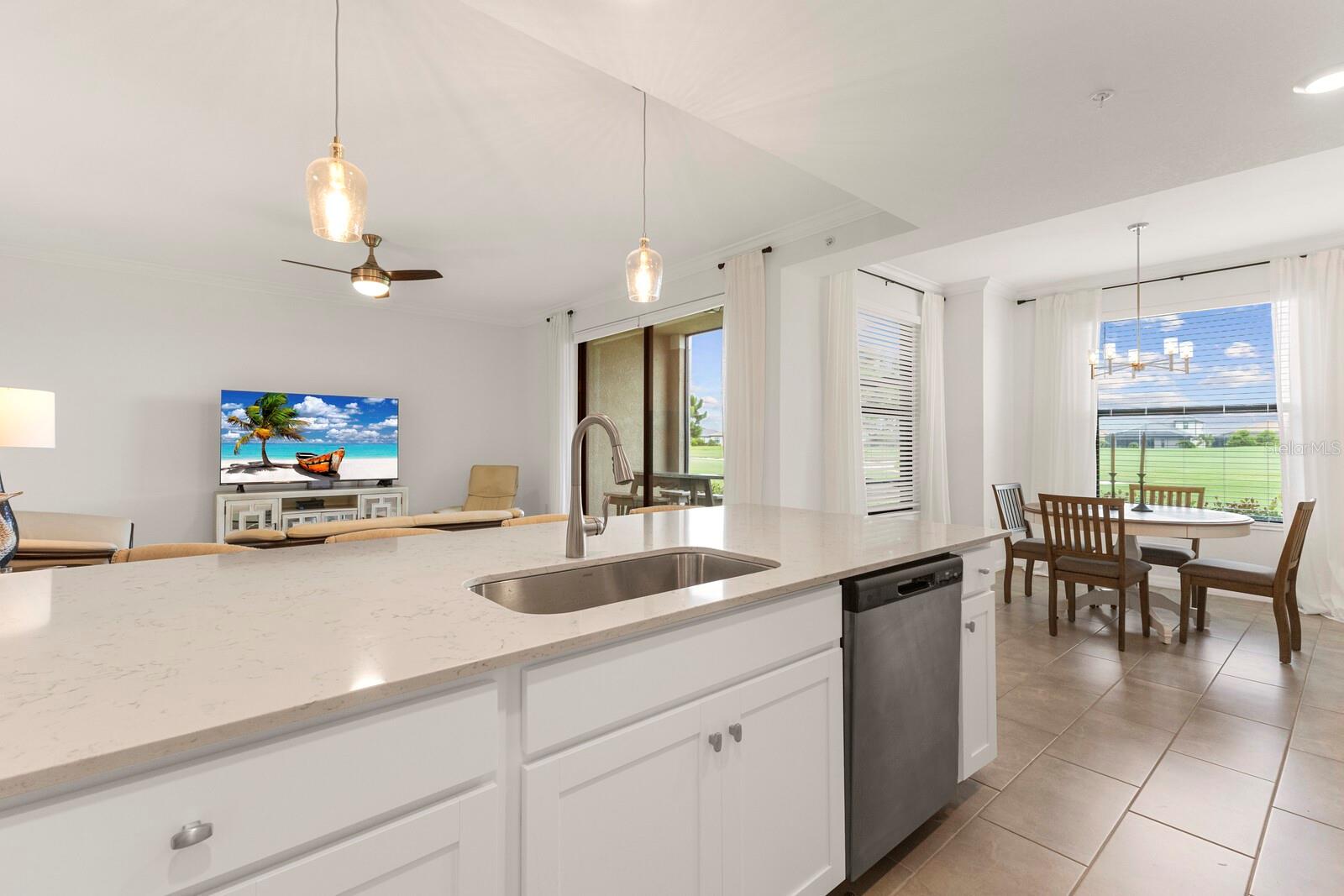 Image 14 of 60 For 5721 Palmer Circle 103